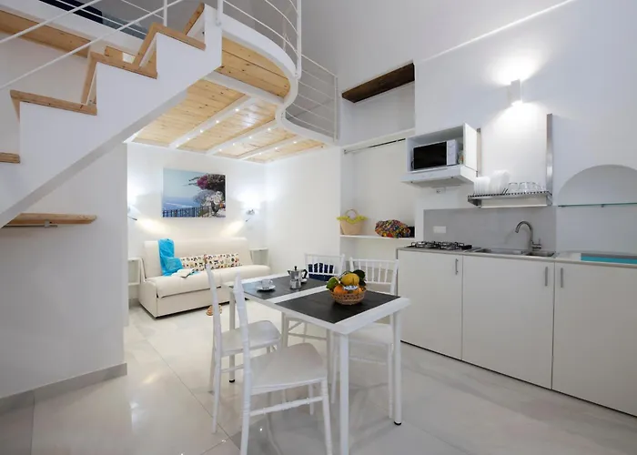 Vicolo Stretto Centro Storico Amalfi