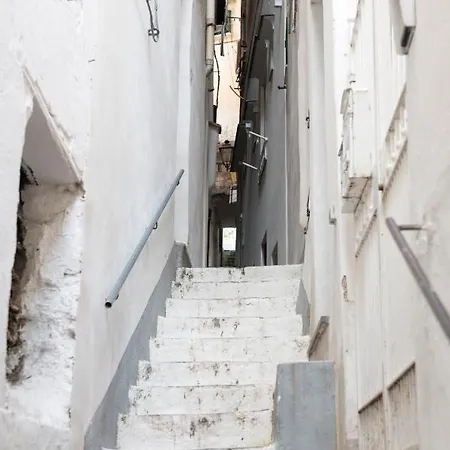Semesterbostad Vicolo Stretto Centro Storico *